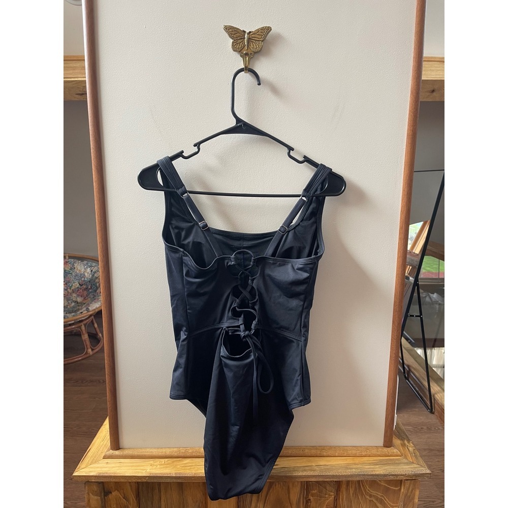 Cupshe Womens Black Slim & Sculpt Lace Up One Piece Swimsuit Size L - Picture 2 of 4